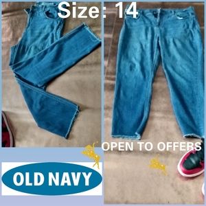 OLD NAVY Cropped "Power Jeans"|Size:14/25 in|$8
